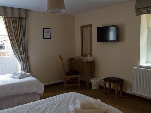 Cambrian Inn Tredegar Exteriör bild